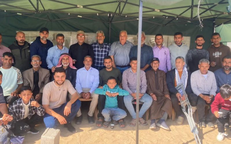 المختار ومجلس العائلة يطلقون حملة زيارات بعنوان محبة ووفاء